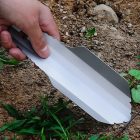 potty trowel titanium untuk backpacking